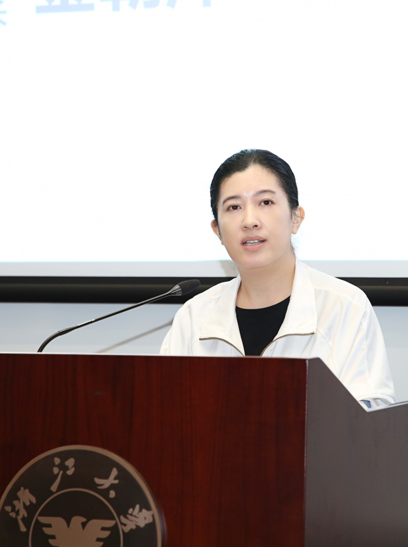 1739756939946025n3or.jpg 首期東方優才青年骨干培訓班 金朝萍致辭.jpg